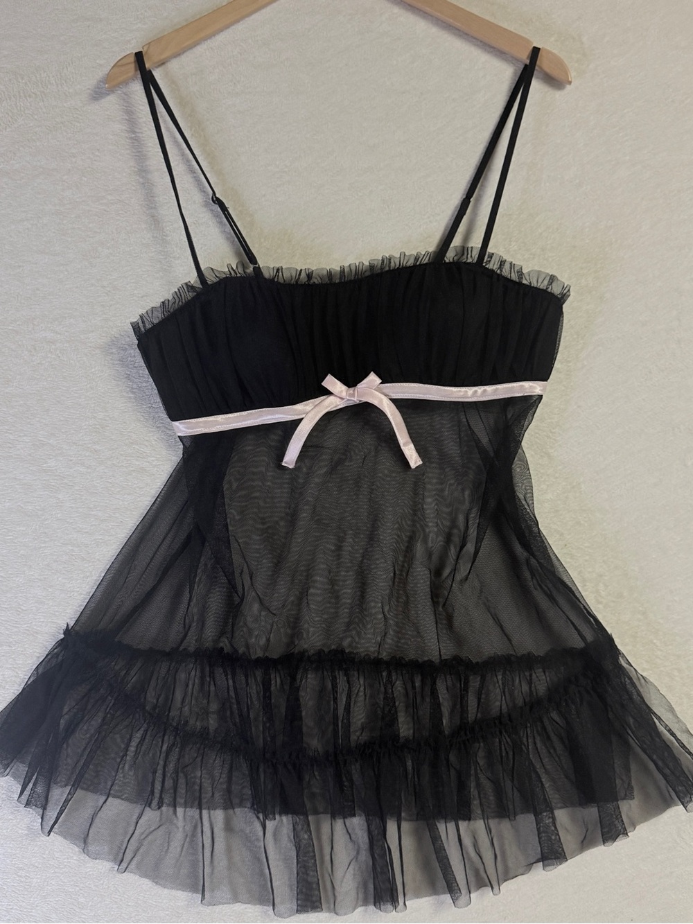 Fantasies Black Mesh Babydoll Chemise w/ Pink Bow M